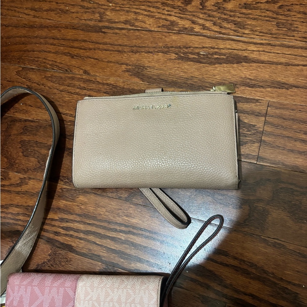 Michael Kors Beige Wristlet Clutch